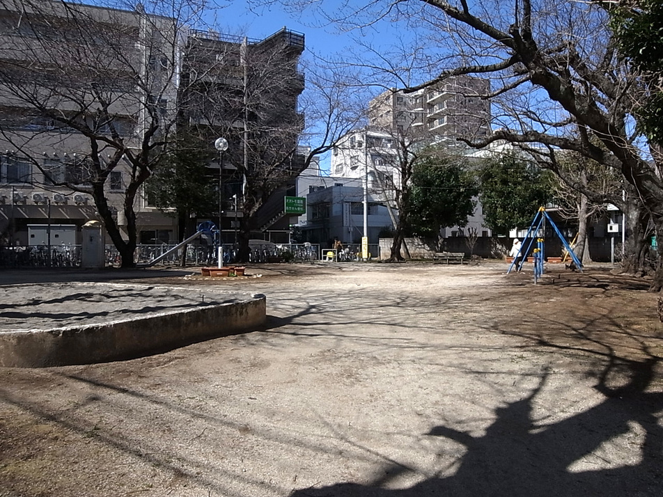 八千代台第三公園 140m 徒歩2分