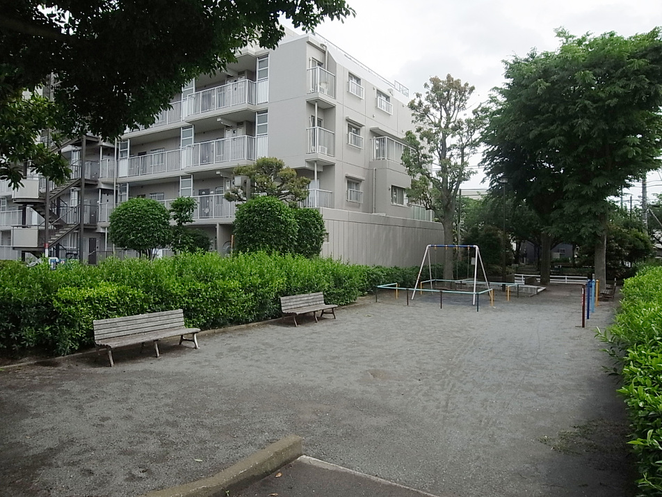 東習志野１号公園 220m 徒歩3分