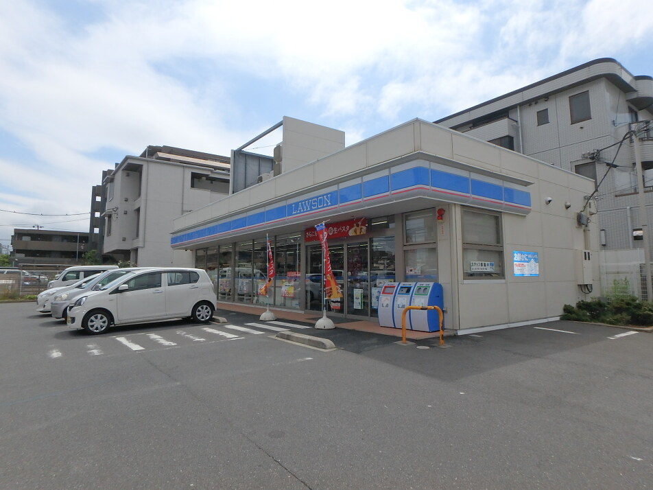 ローソン市川二俣一丁目店 350m 徒歩4分