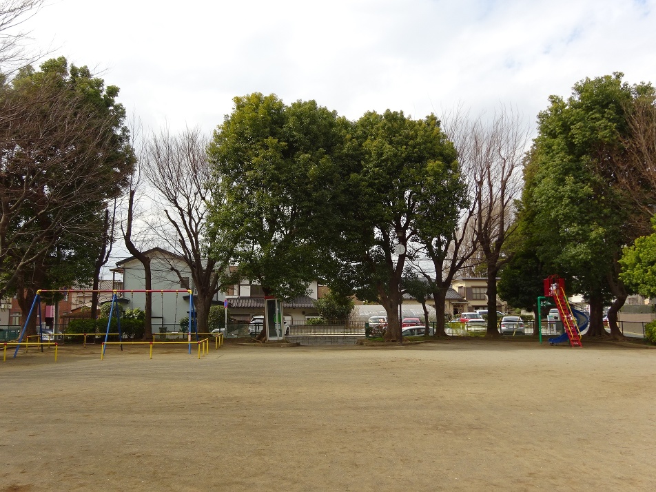 池の端公園 680m 徒歩9分