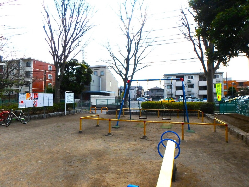 市場西公園 85m 徒歩1分