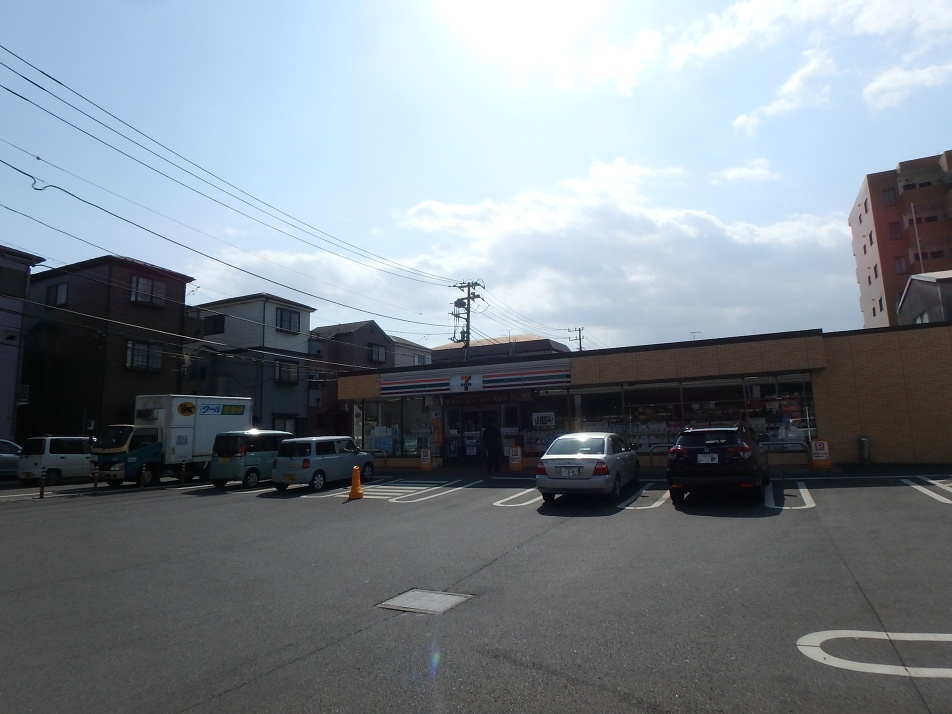 セブンイレブン船橋栄町店 290m 徒歩4分