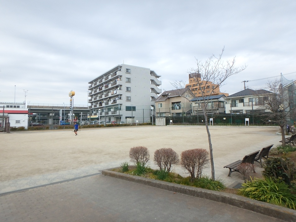 札場公園 520m 徒歩7分