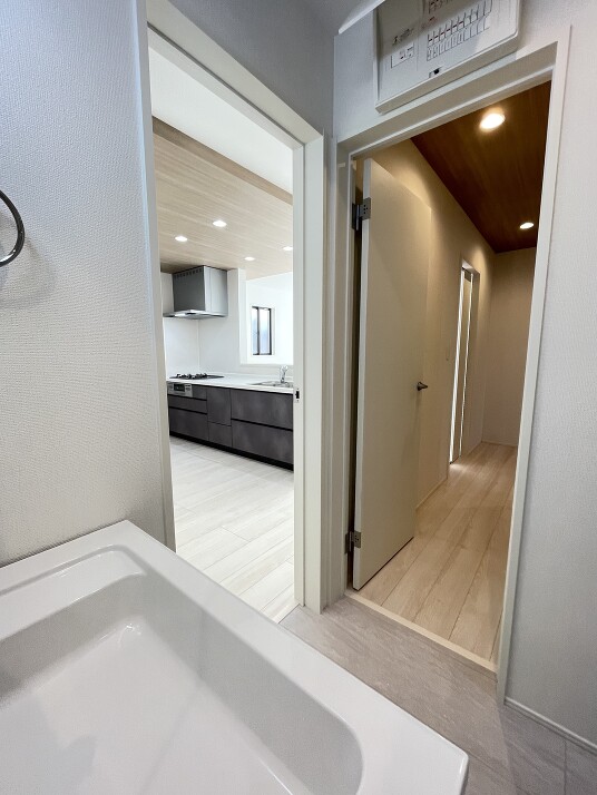 プラッツ習志野  1460m 徒歩18分