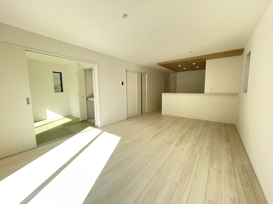 習志野市立屋敷小学校 1110m 徒歩14分