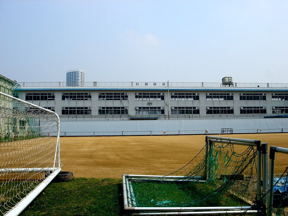 船橋市立湊中学校 350m 徒歩5分