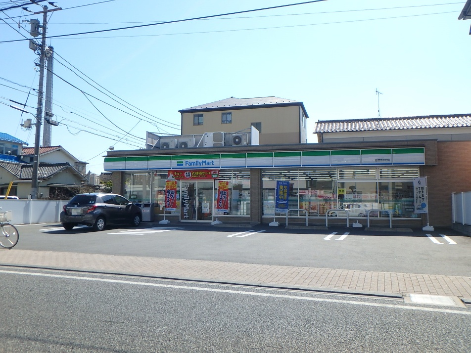 ファミリーマート船橋南本町店 340m 徒歩5分