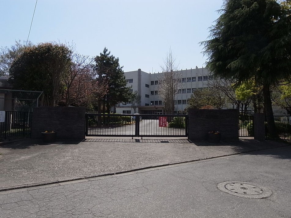 八千代市立南高津小学校 980m 徒歩13分