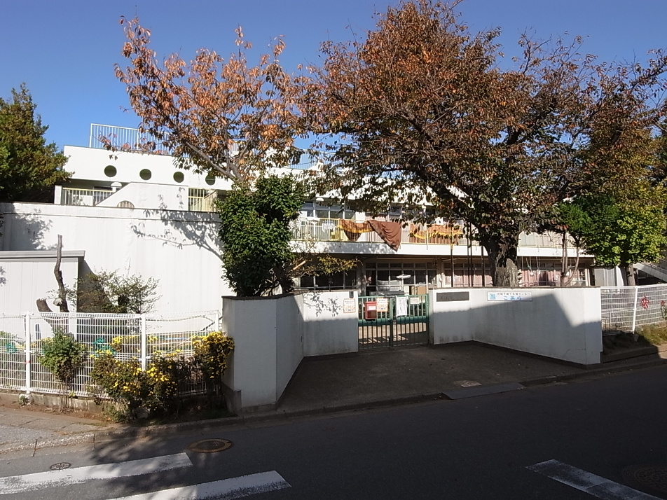 高津南保育園 360m 徒歩5分