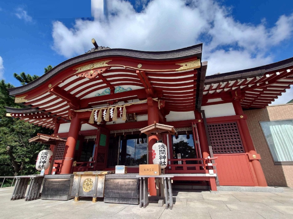 稲毛浅間神社 600m 徒歩8分