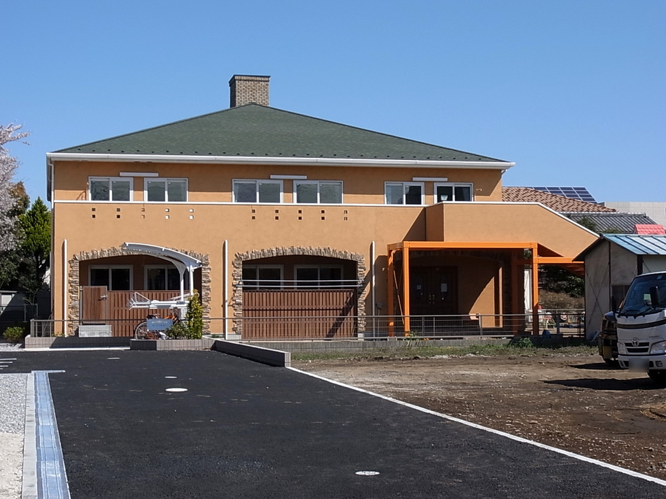 前原ひまわり保育園 550m 徒歩7分