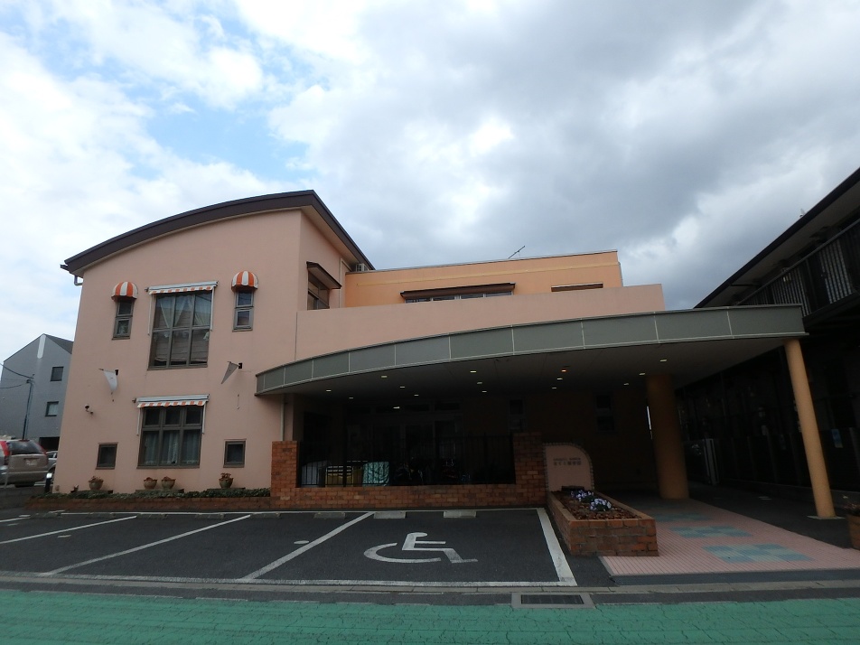 さくら保育園 350m 徒歩4分