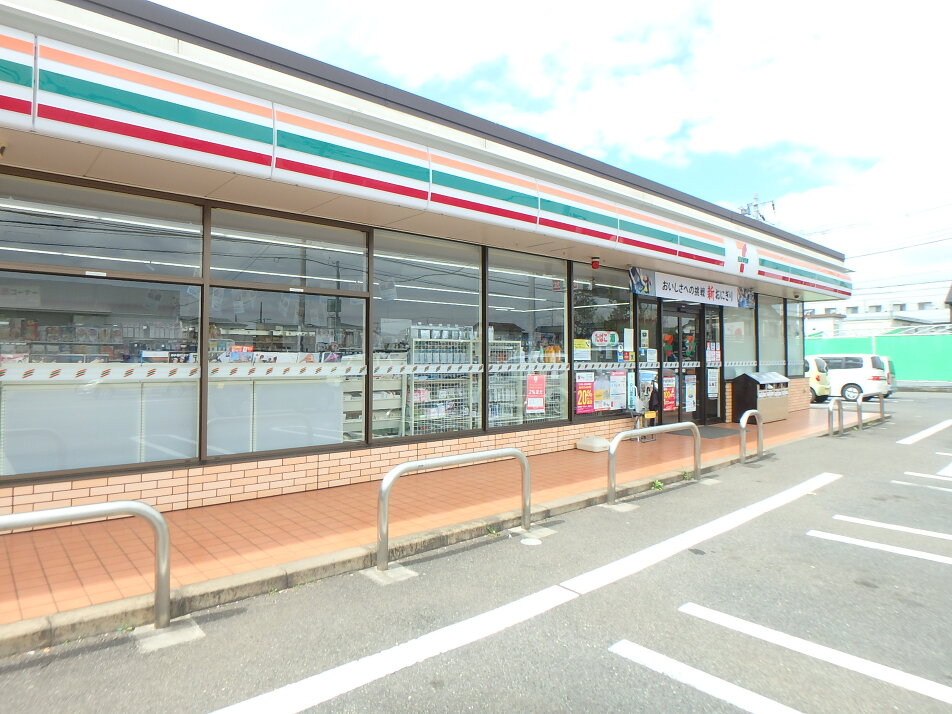 セブンイレブン八千代工業団地入口店 430m 徒歩6分