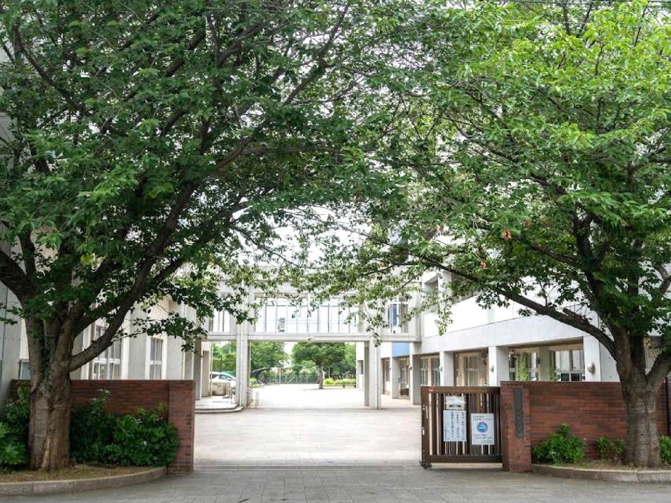 千葉市立 轟町中学校 1340m 徒歩17分