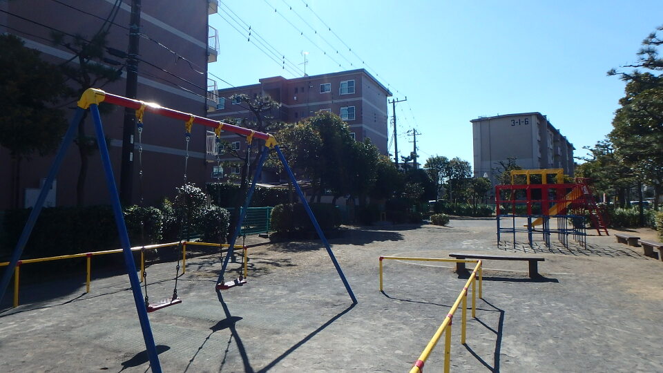 津田沼6丁目児童遊園 370m 徒歩5分