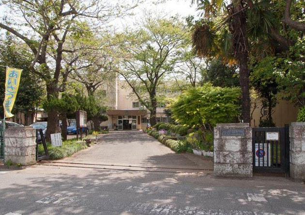 千葉市立花見川中学校 1450m 徒歩19分