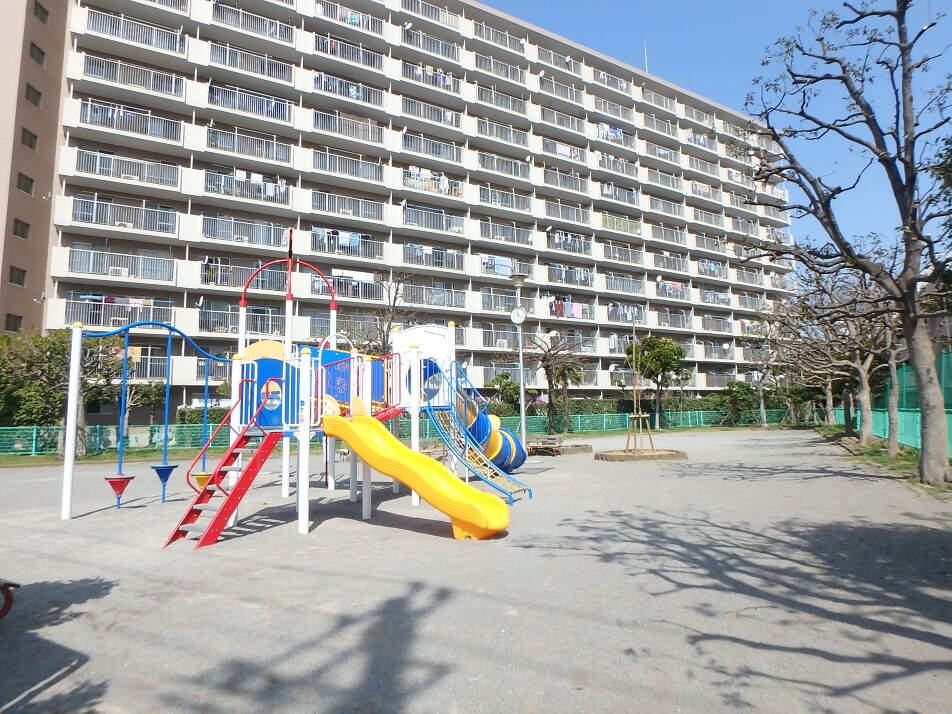 はまかぜ公園 130m 徒歩2分