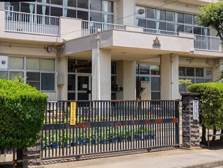千葉市立小中台南小学校 590m 徒歩8分