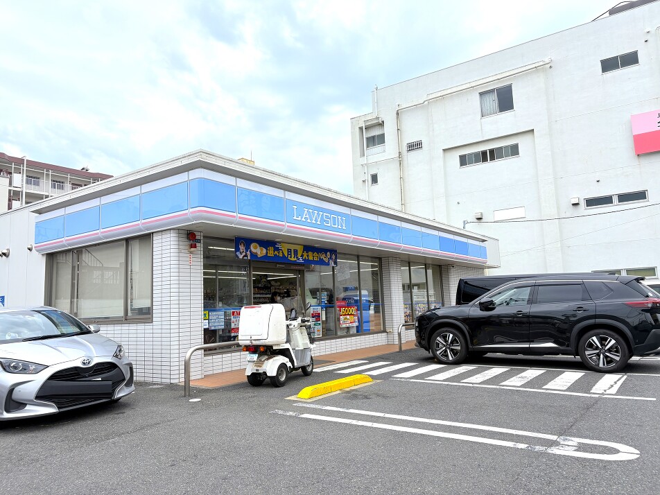 ローソン習志野谷津ソフトタウン前店 380m 徒歩5分