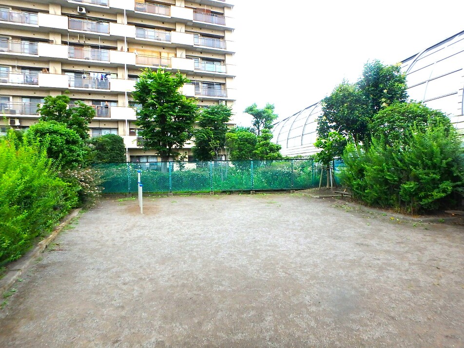 海神南子供の広場 82m 徒歩1分