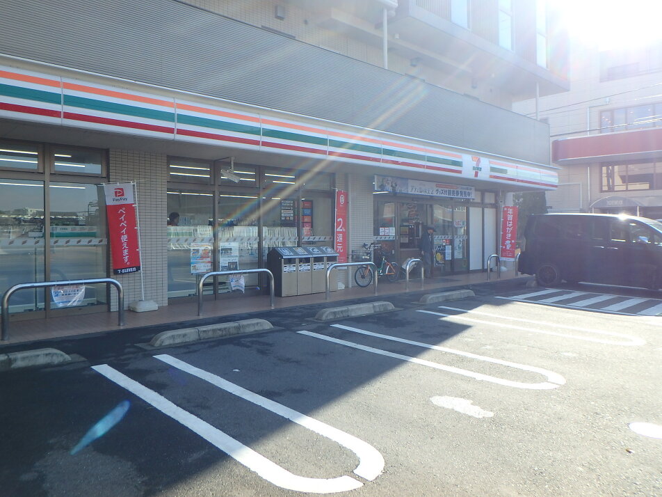 セブンイレブン船橋前原東4丁目店 100m 徒歩2分