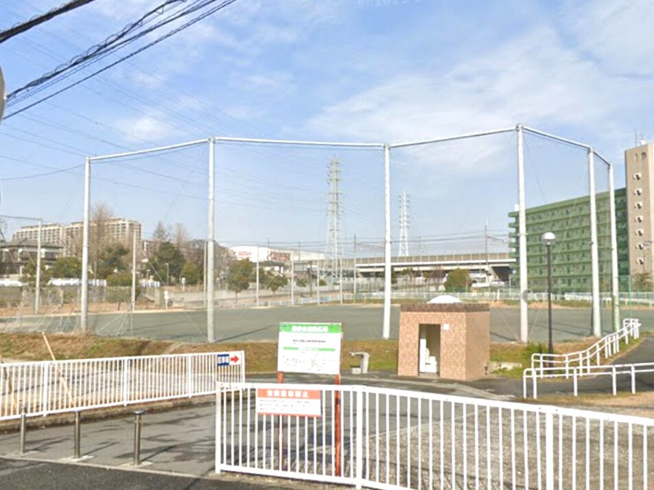 黒砂台運動広場 250m 徒歩4分